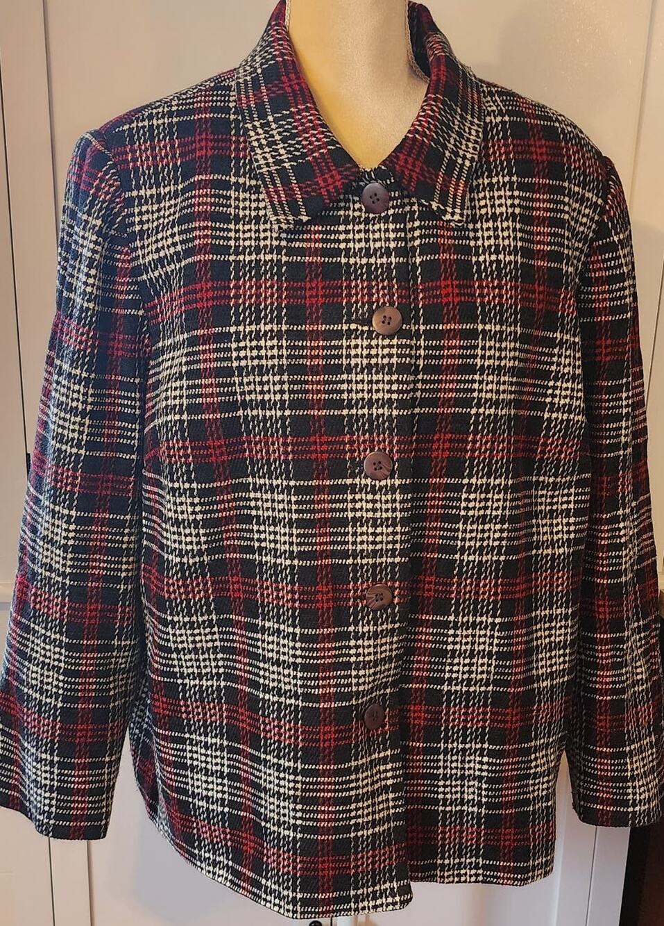 Sag Harbor Women's Tweed Plaid Red Black White Shacket Blazer
